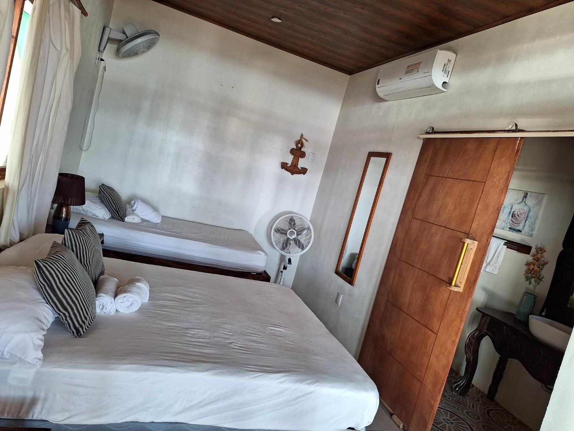 Sirena Surf Lodge Miramar Nicaragua Luaran gambar